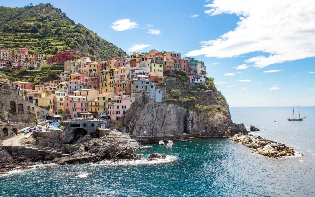 HOW TO “DO” CINQUE TERRE IN 3 DAYS: GUIDE & ITINERARY