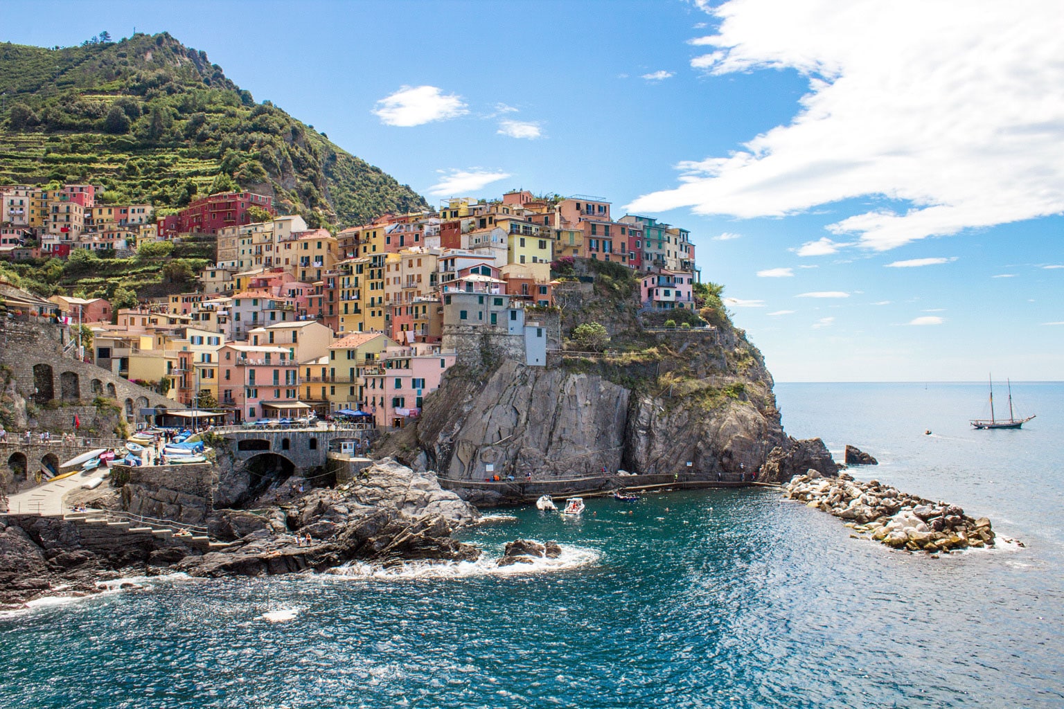 How to "Do" Cinque Terre in 3 Days: Guide & Itinerary | Green and Turquoise